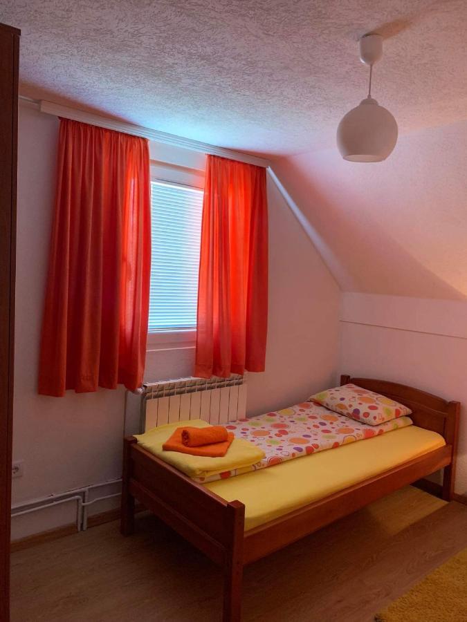 Apartment & Rooms Sweet Dreams Žabljak Buitenkant foto